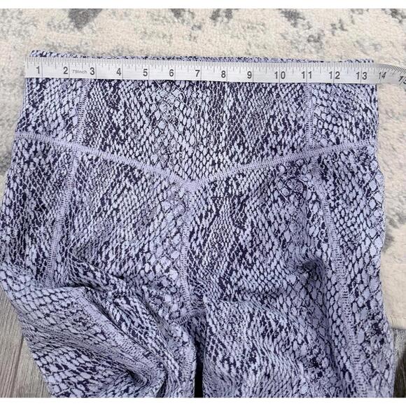 All in Motion Snakeskin Print High-Rise Leggings - Picture 4 of 10